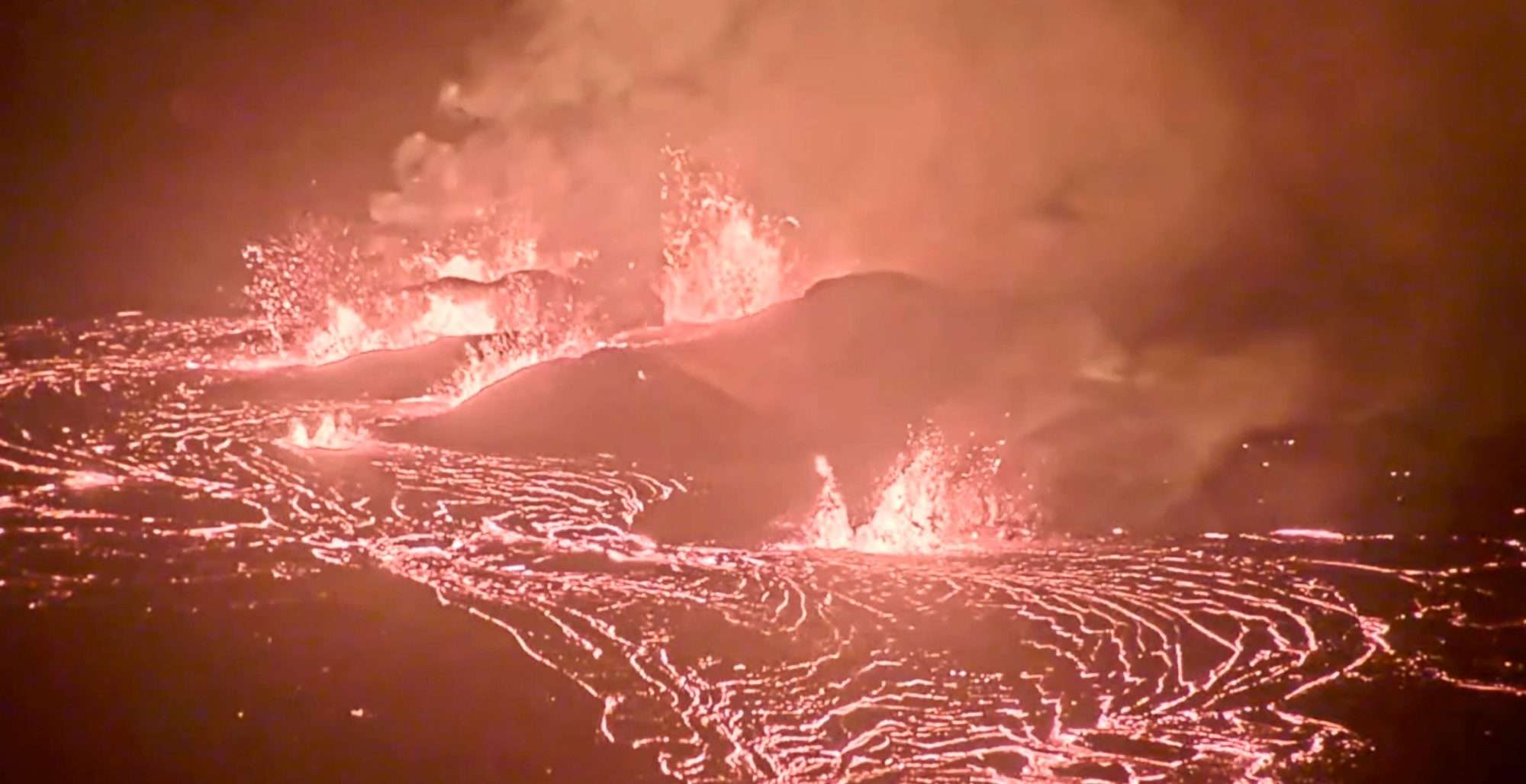 Read more about the article Volcano Kilauea Erupts After A Two-Month Pause
